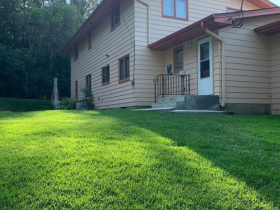 2nd image of 439 39th St