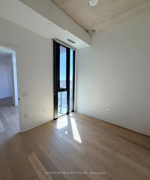 2625 Dundas St W #809 — Photo 10