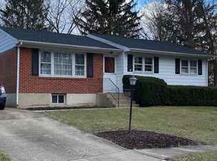 933 Quail Ln, Newark, DE 19711