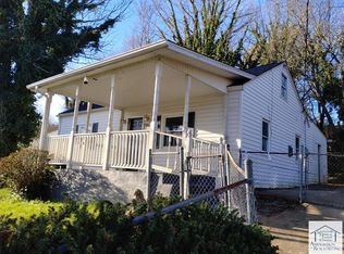 704 Pace St, Martinsville, VA 24112
