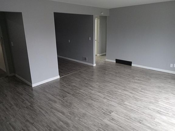 4th image of 4131 Eastridge Dr #2
