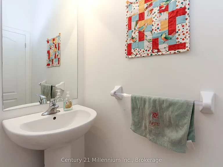 36 Farwell Ave — Photo 16