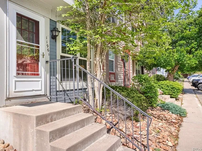 11961 E Kepner Dr — Photo 11