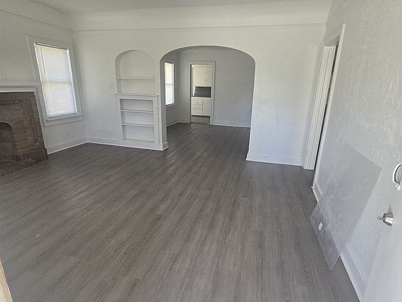 2nd image of 2200 N Kelham Ave