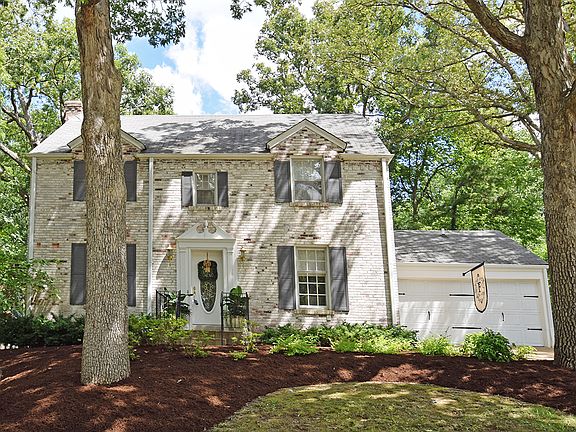 2nd image of 24 Wildwood Ln