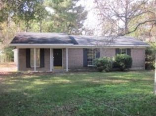2121 Riverside Dr, Mobile, AL 36605