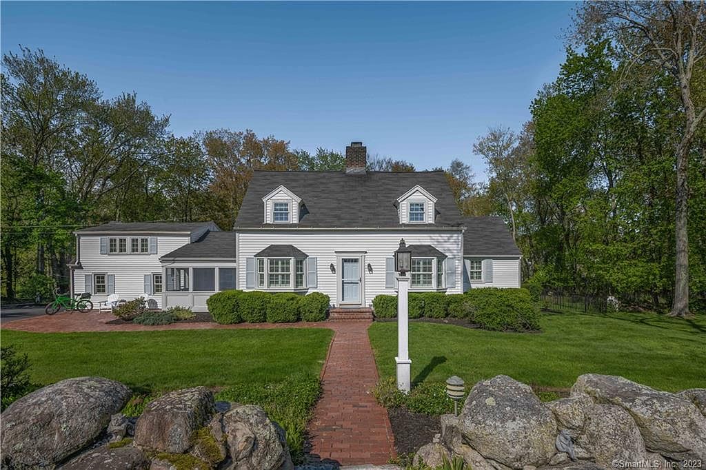 67 Maple Ave N Westport CT 06880 Zillow