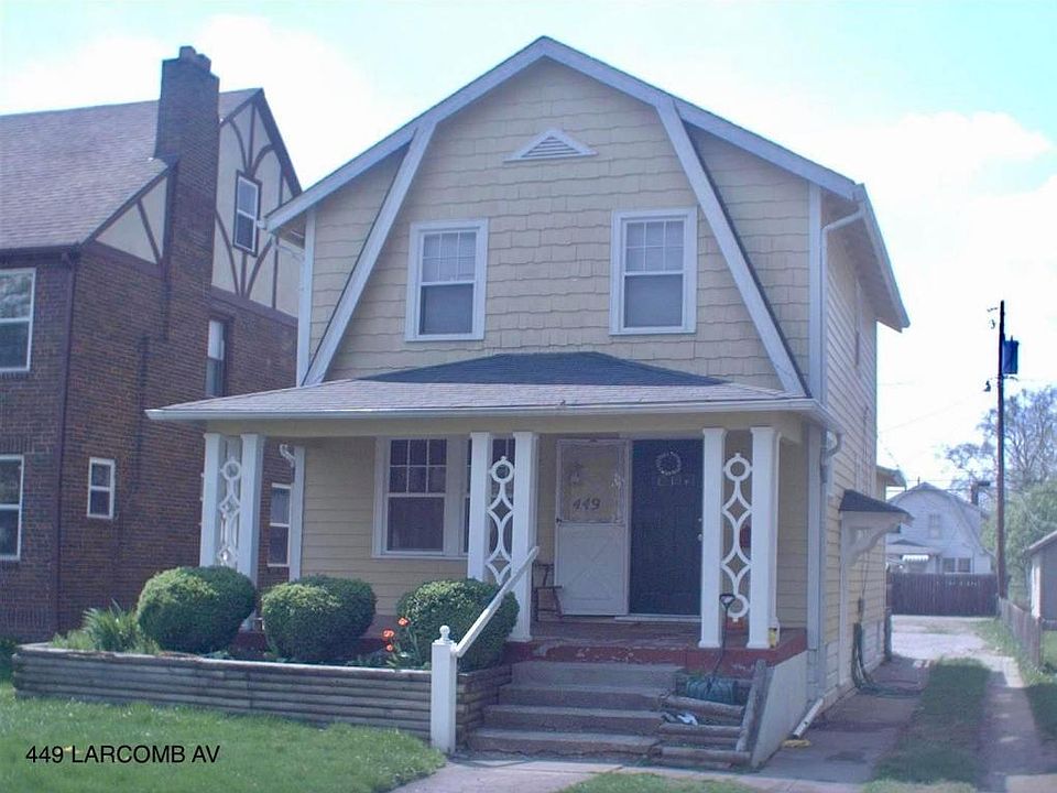 2nd image of 449 Larcomb Ave