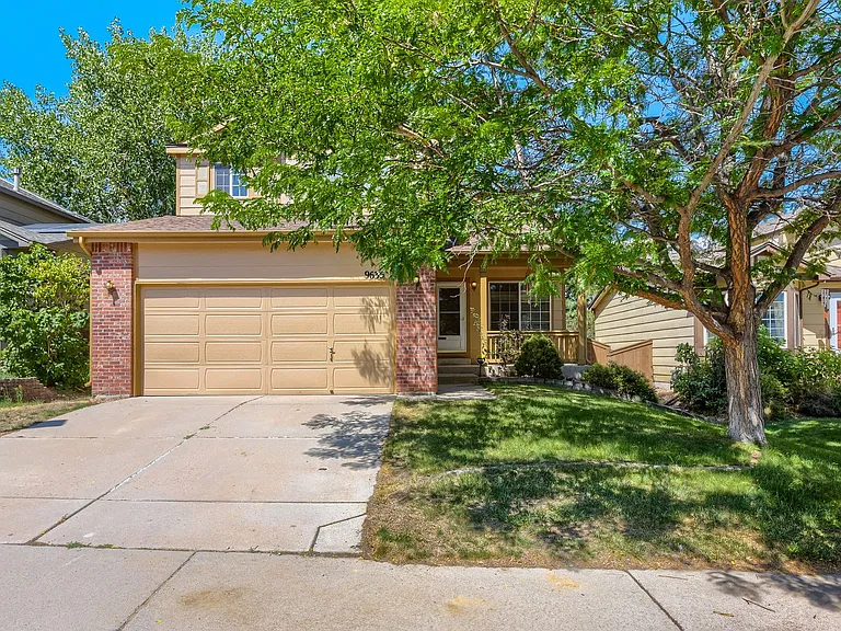 9635 Moss Rose Cir — Photo 1