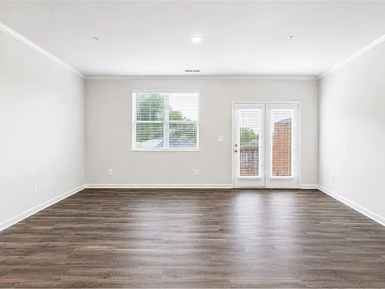3618 Georgia Ave — Photo 17