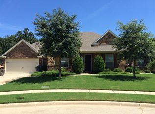 900 Tremont St, Mansfield, TX 76063