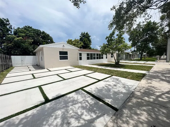 27 NE 5th Ave, Hialeah, FL 33010