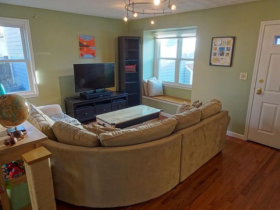 Downstairs front