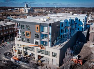 159 S River Ave #407, Holland, MI 49423