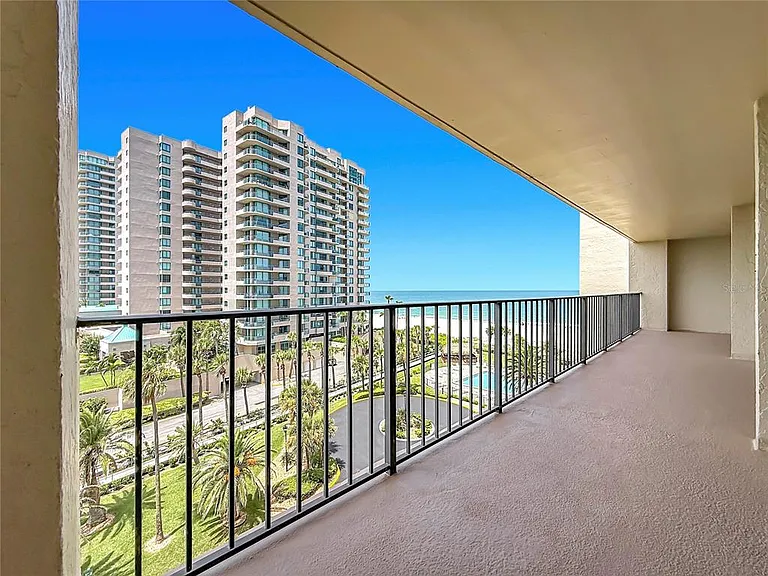 1480 Gulf Blvd #611 — Photo 44