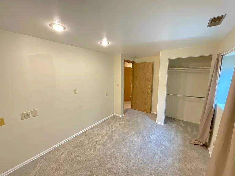 4375 Cassidy St — Photo 35