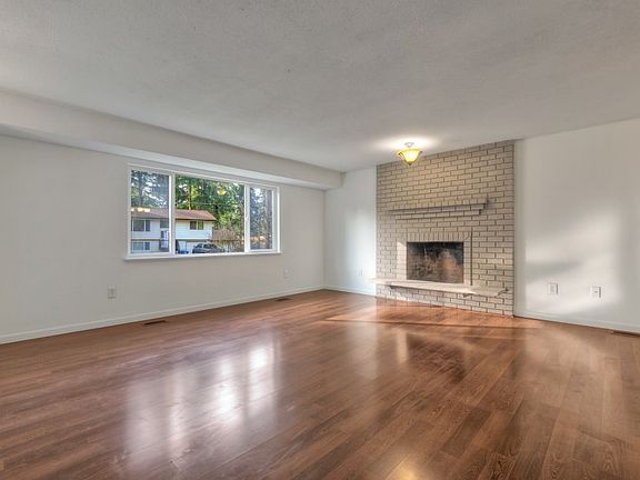 2nd image of 23621 52nd Ave E