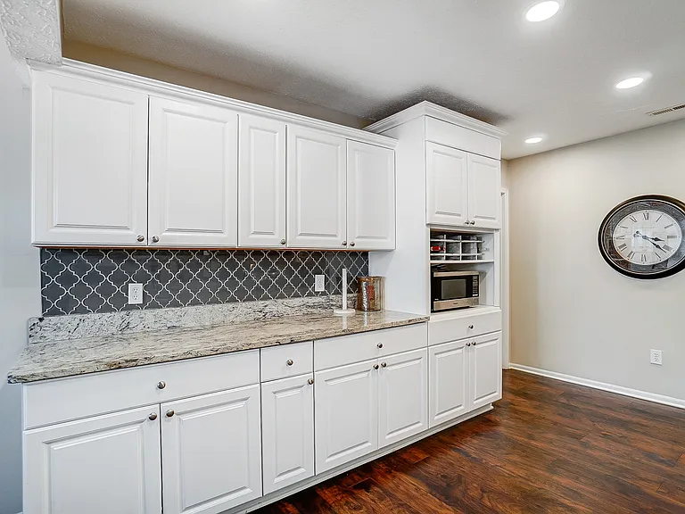 338 Bear Woods Dr — Photo 21