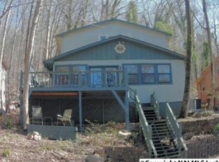 310 Lucas Gap, Guntersville, AL 35976