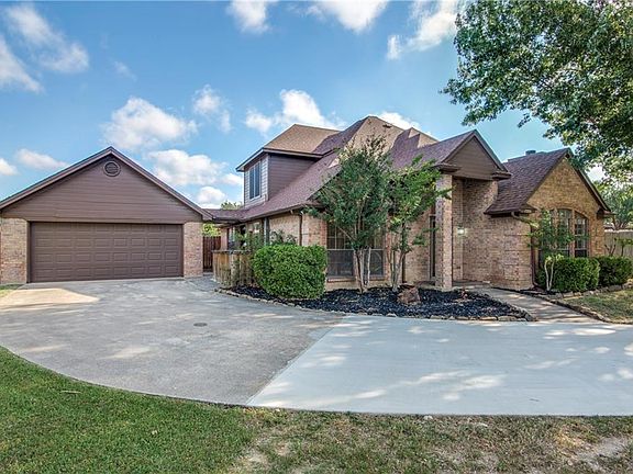 2nd image of 7255 Windcrest Ct