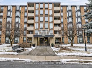 1535 Diefenbaker Ct #302, Pickering, ON L1V3W2