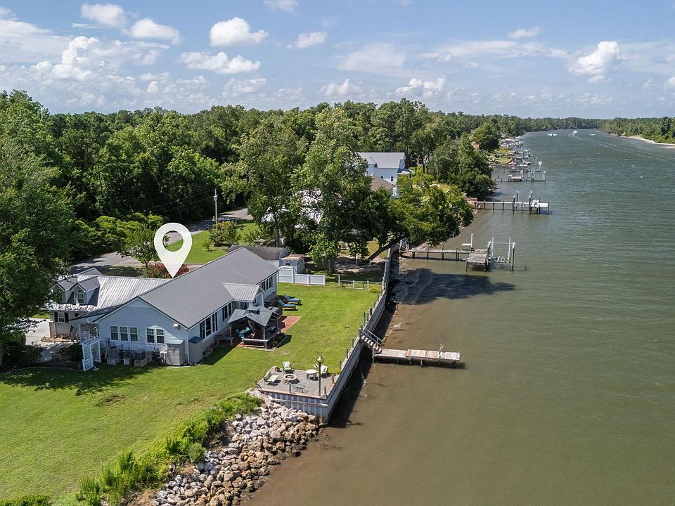 1st image of 1074 Sea Gate Drive