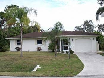 1st image of 855 Palmetto Dr