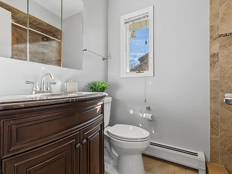 772 Arbor Rd — Photo 16