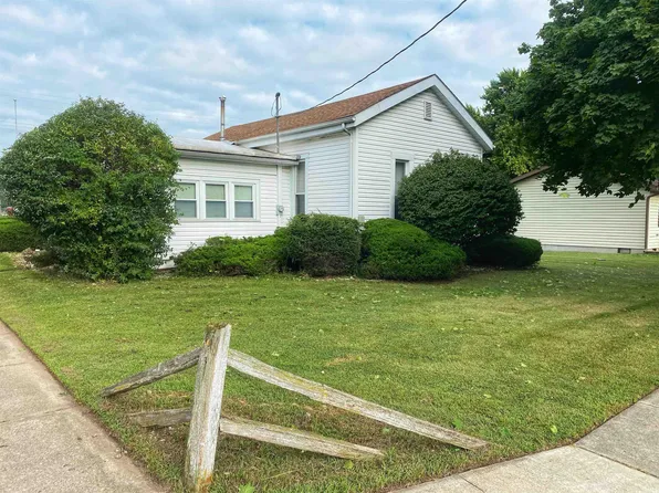 401 W Wayne St, South Whitley, IN 46787
