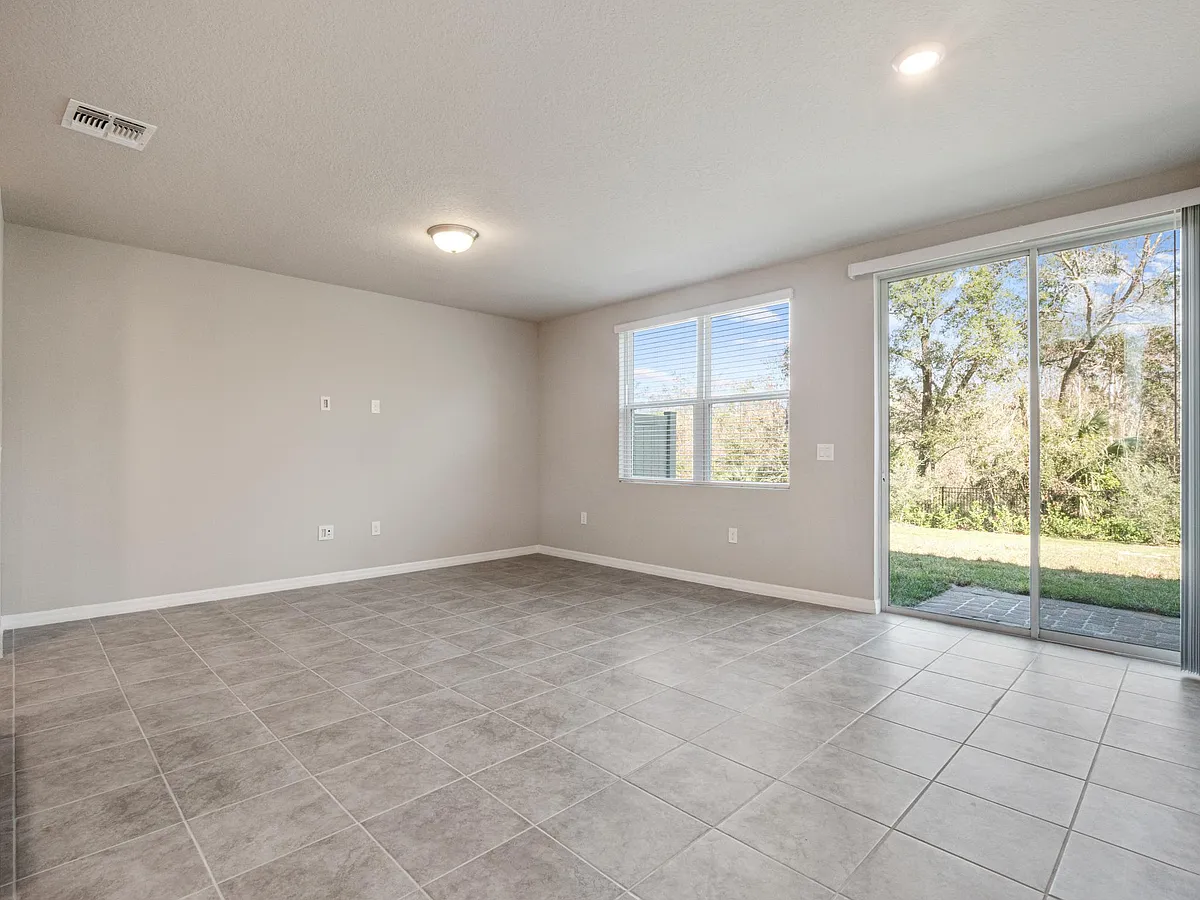 Building Photo - 658 Legacy Loop