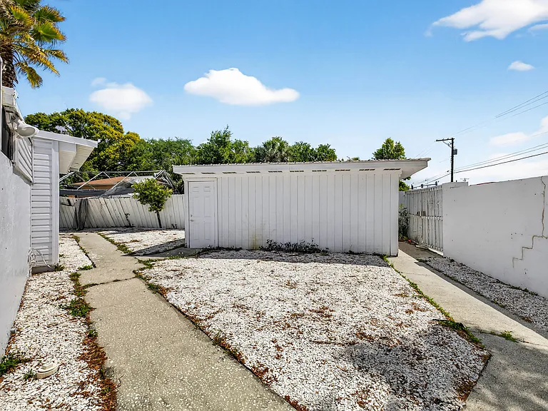 3620 E Tampa Cir — Photo 50