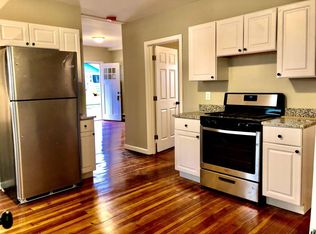 7 Lupine Rd, Lowell, MA 01850