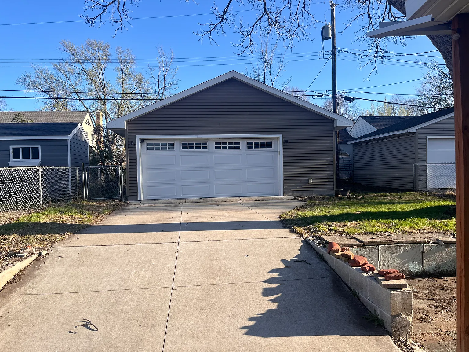 3129 Keewaydin Pl — Photo 2