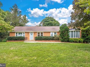 5318 Dove Dr, Mount Airy, MD 21771