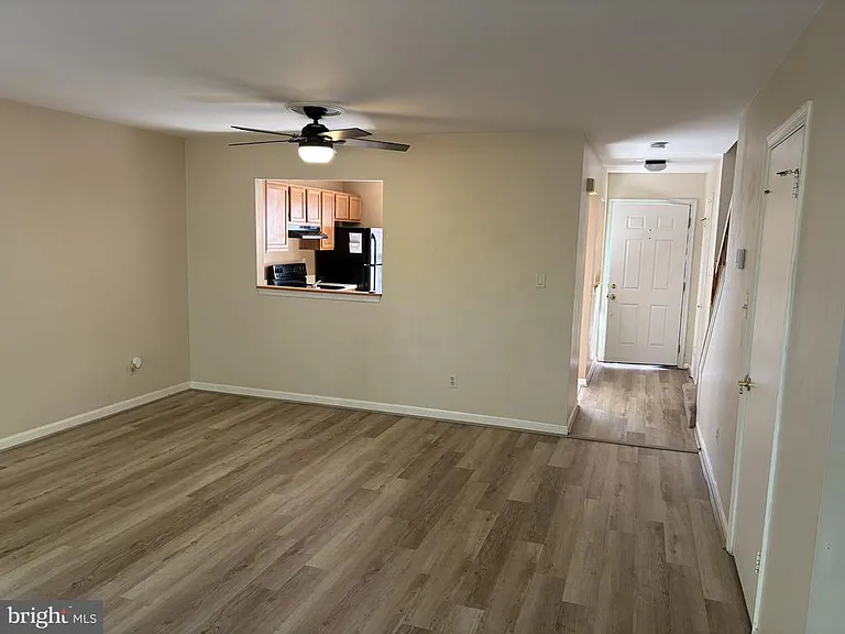 3361 Cheverly Ct — Photo 15