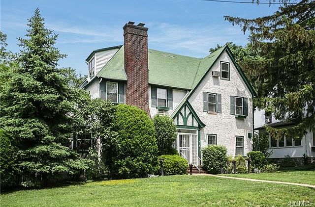 1st image of 119 Franklin Ave