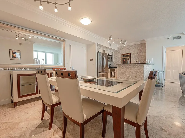 325 S Biscayne Blvd #4222 — Photo 14
