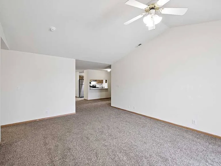 Northbrook Apartments — Photo 326