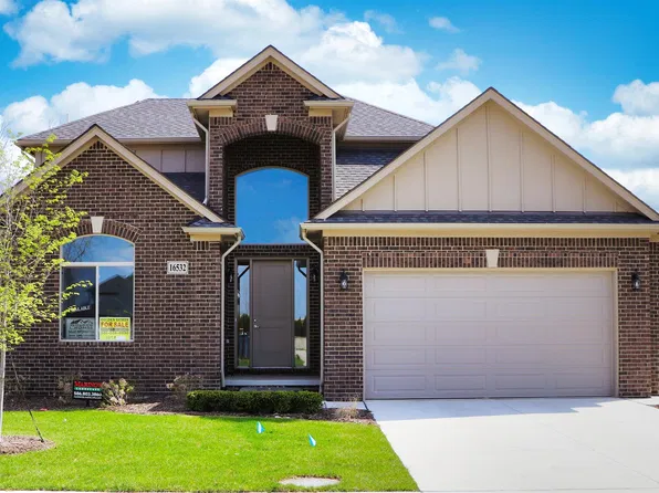 16532 Via Villagio, Macomb, MI 48042