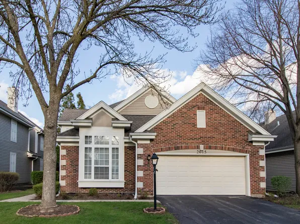 2015 N Evergreen Ave, Arlington Heights, IL 60004