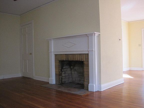 3rd image of 616 Talaflo St