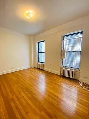 Rented by Living New York | media 9