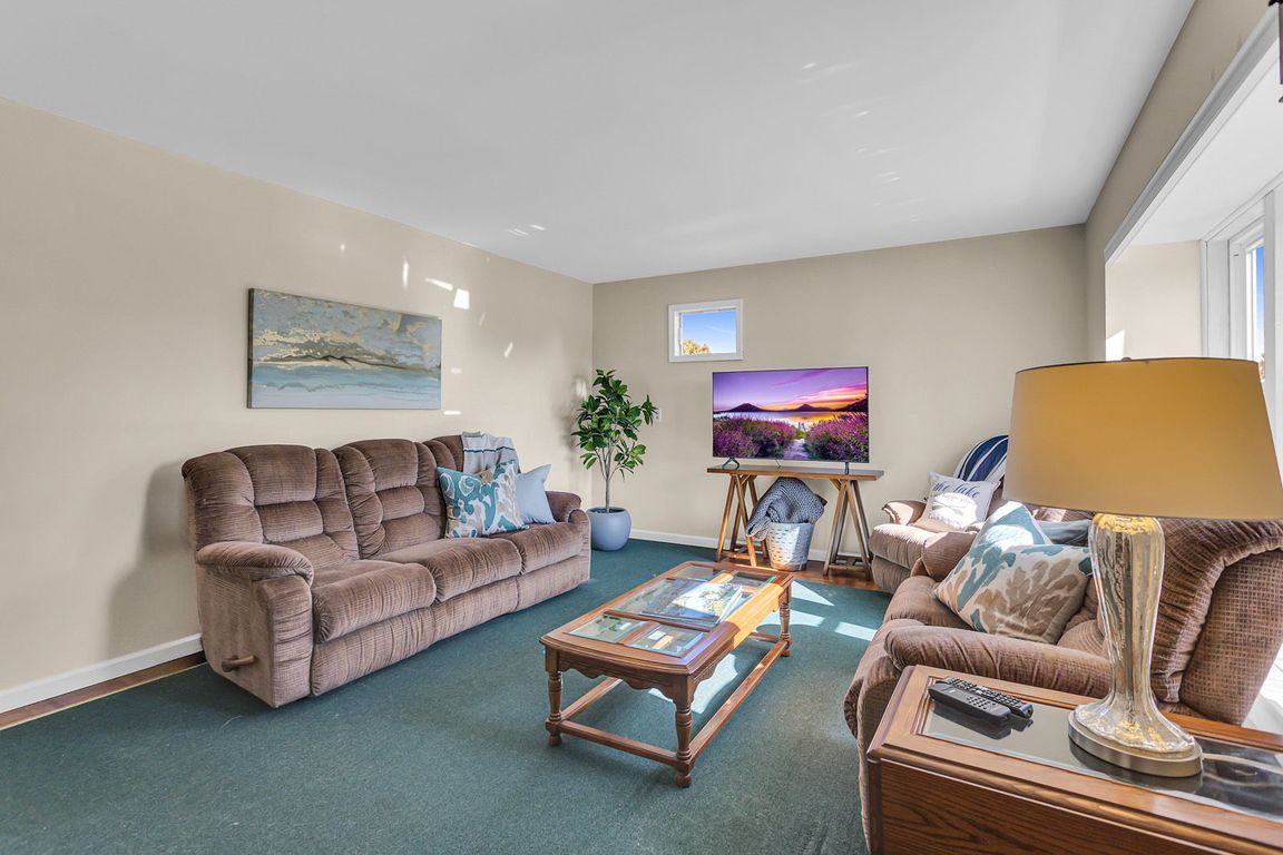 next background image