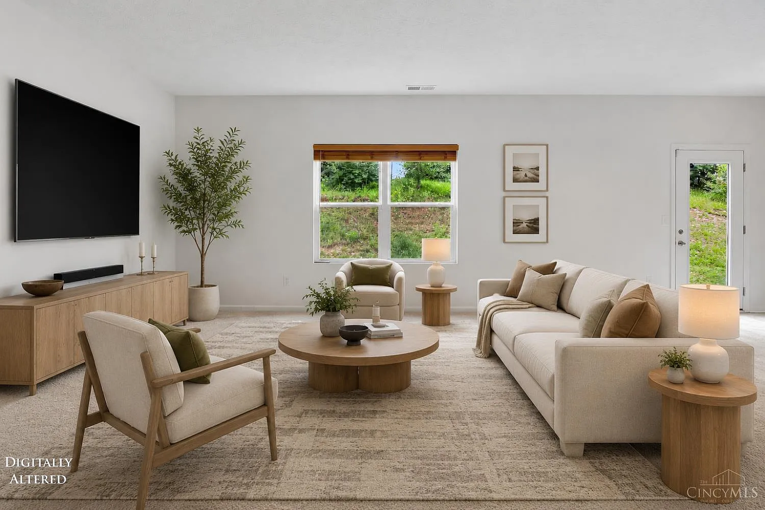4 bed, 2.5 bath, 2446 sqft, $2,650 — Photo 4