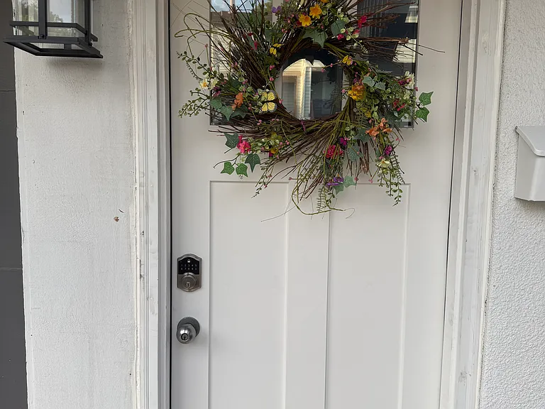 242 Mill Point Dr #A — Photo 7