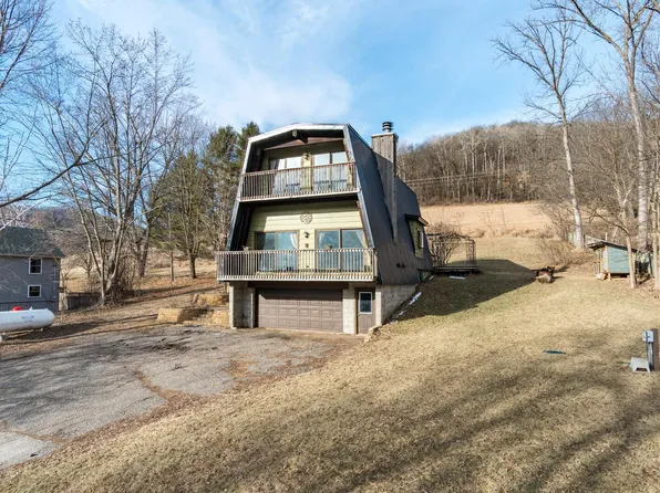 24889 County Road 7, Winona, MN 55987