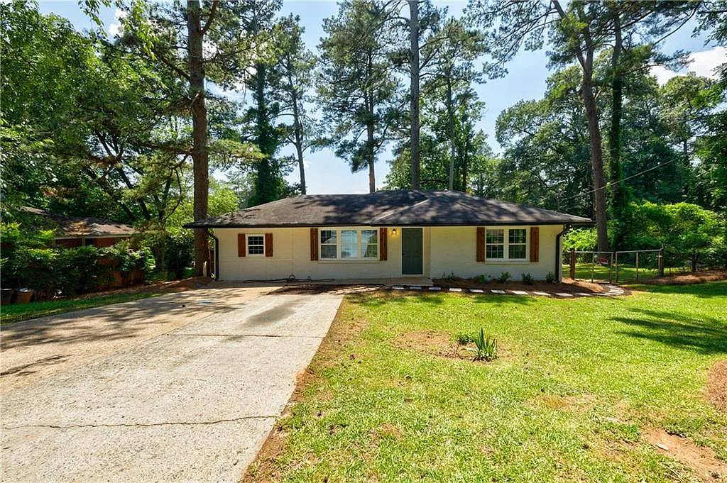 3 bed, 3.0 bath, 1268 sqft, $2,495 — Photo 2