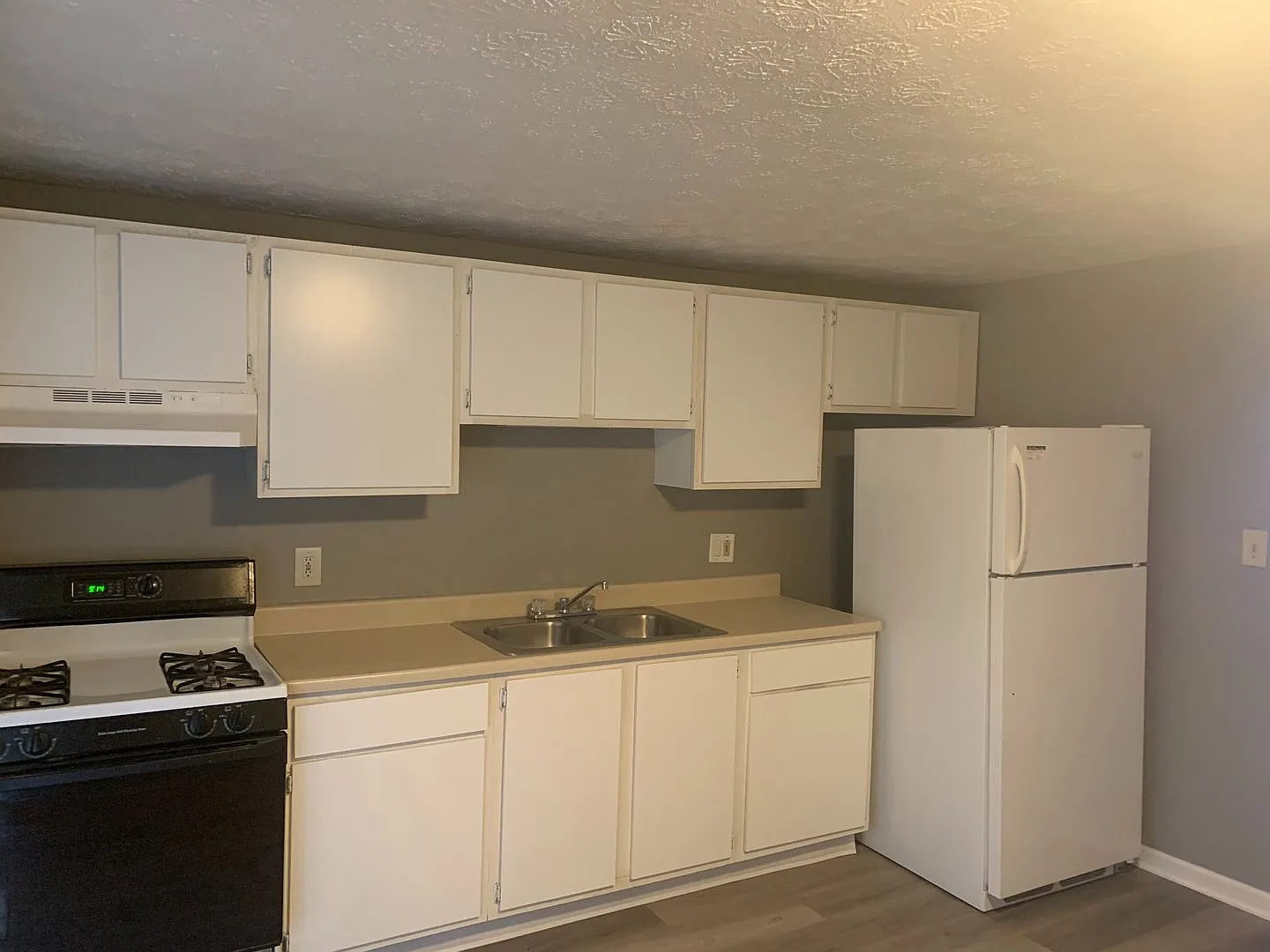 1617 Smith Rd. - Fair Oaks/Smith Holburn — Photo 1