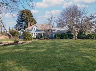 29 Old Field Rd, Setauket, NY 11733
