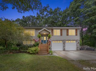 11856 Berridge Rd, Greenville, MI 48838